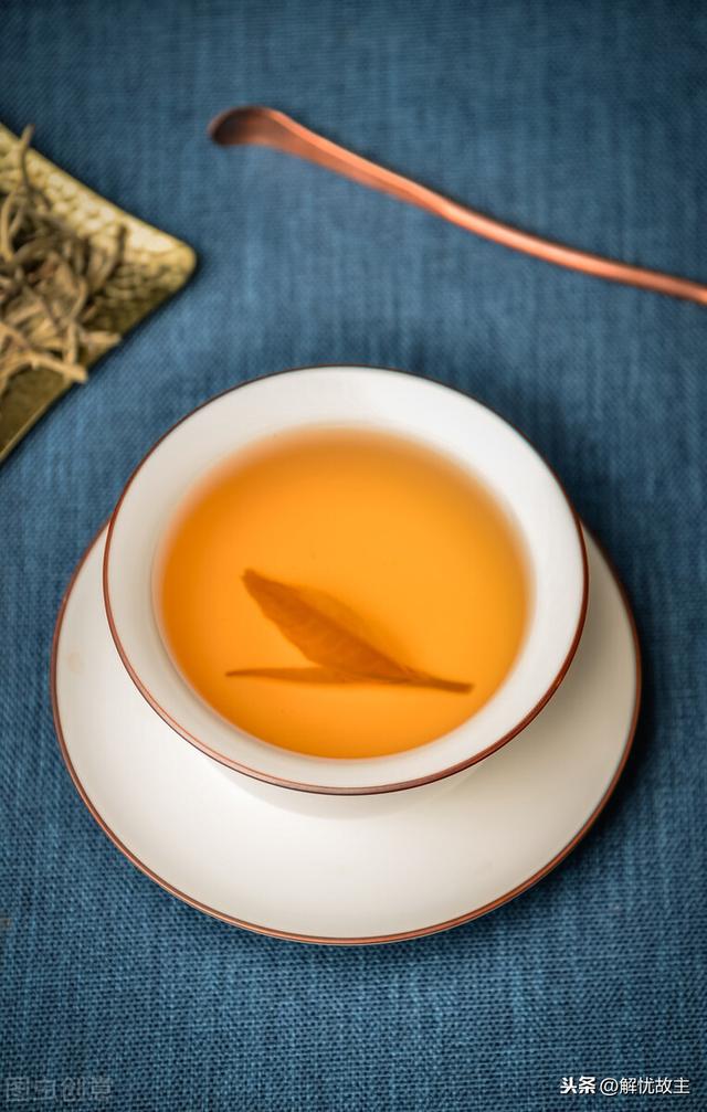 关于喝茶的五大讲究（古人喝茶讲究十三宜七禁忌）(6)