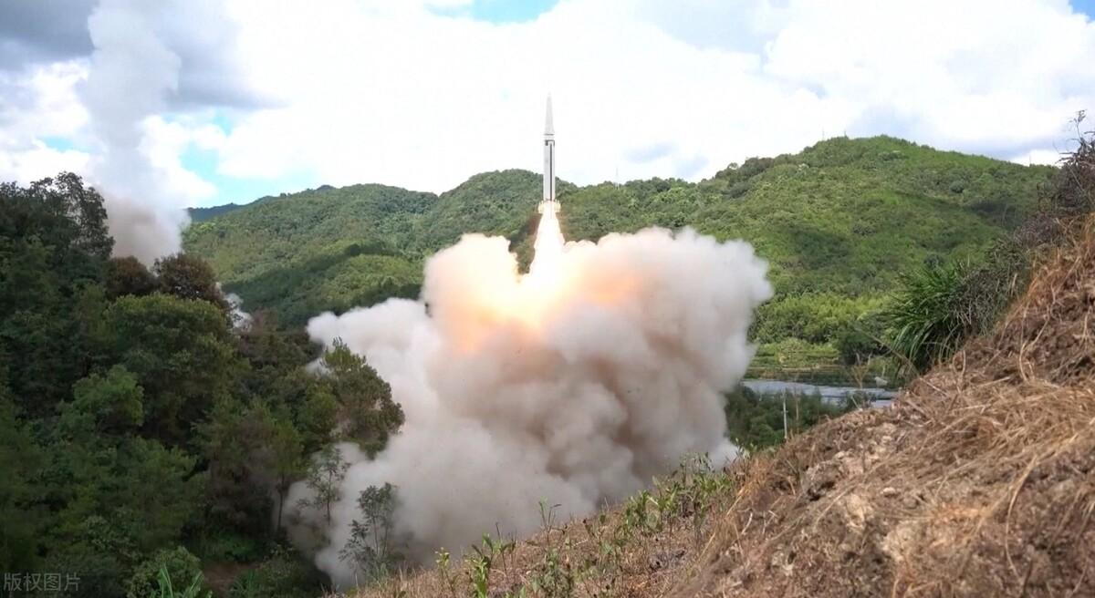 中国所有导弹排名（盘点我国厉害的导弹）