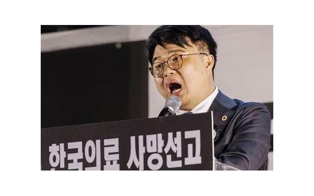 明星高梓淇，中韩明星夫妻蔡琳高梓淇结束跨国婚姻