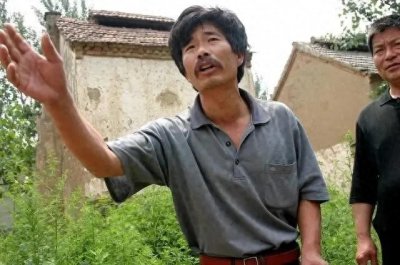 ​为让 40 多岁大伯哥脱单，灌醉他与邻居寡妇的激情夜