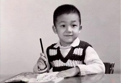 ​潘粤明：从奶油小生到硬汉，事业当红却消失5年，他到底经历什么?