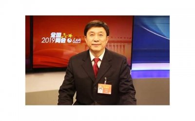 ​胡歌新代言，男神胡歌为全新一代凯迪拉克CT6代言