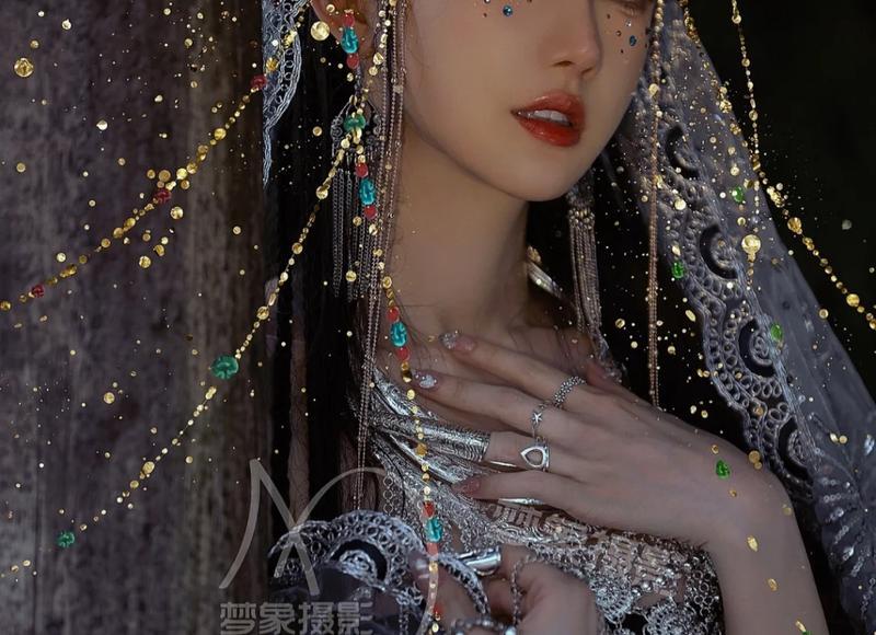 第一次送女孩子礼物送什么比较好一点