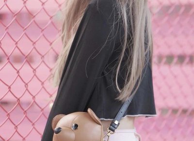 ​太阳宫杨丽萍（杨丽萍太阳宫别墅成景点）