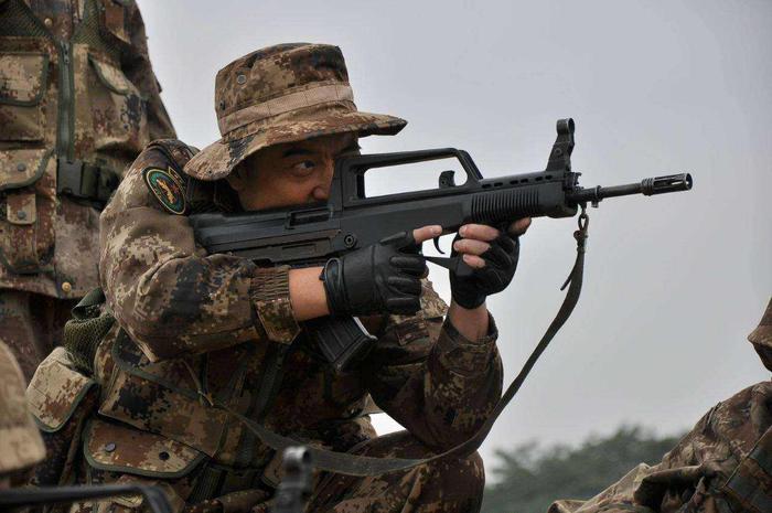 国产步枪中的“经典”，全枪动力性能强精准度高，媲美M4A1