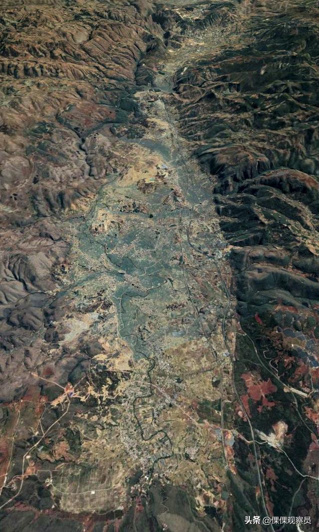 云南的红河州在哪里（云南坝子汇集-哈尼之乡-蜿蜒红河-滇南重镇）(89)