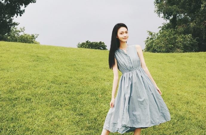 盛蕙子素颜照及个人资料 微博上放出的生活照颜值很高