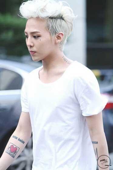 胡歌赵丽颖同框合照(纹身背后的故事)(14)