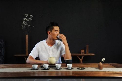 不愤不启不悱不发是什么意思?不愤不启不悱不发是什么教学原则-第1张图片-