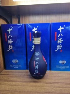 ​十八酒坊40度蓝钻价格铁盒500毫升 十八酒坊蓝钻46度价格