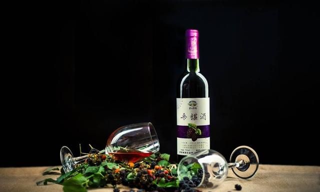 桑葚干保质期是多久
，购买的桑葚酒保质期二年，过了保质期还能喝吗？图3