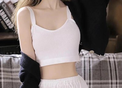 ​刚进酒店房间，就被人从后面一拳打晕了